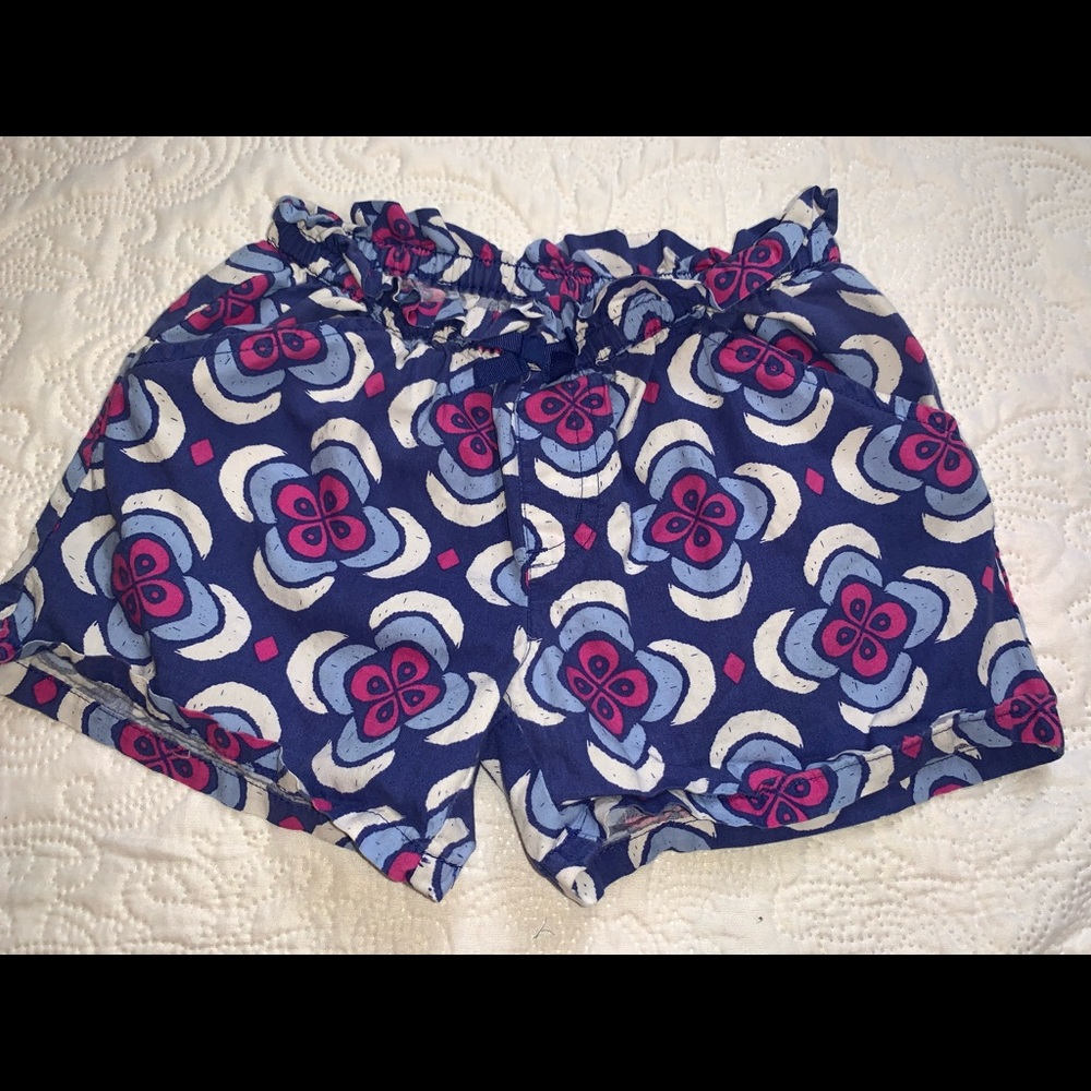 Gymboree girls cute floral shorts!